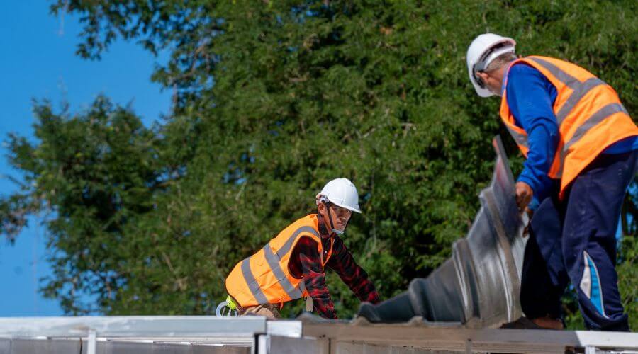 Roof maintenance in Gravelly, AR